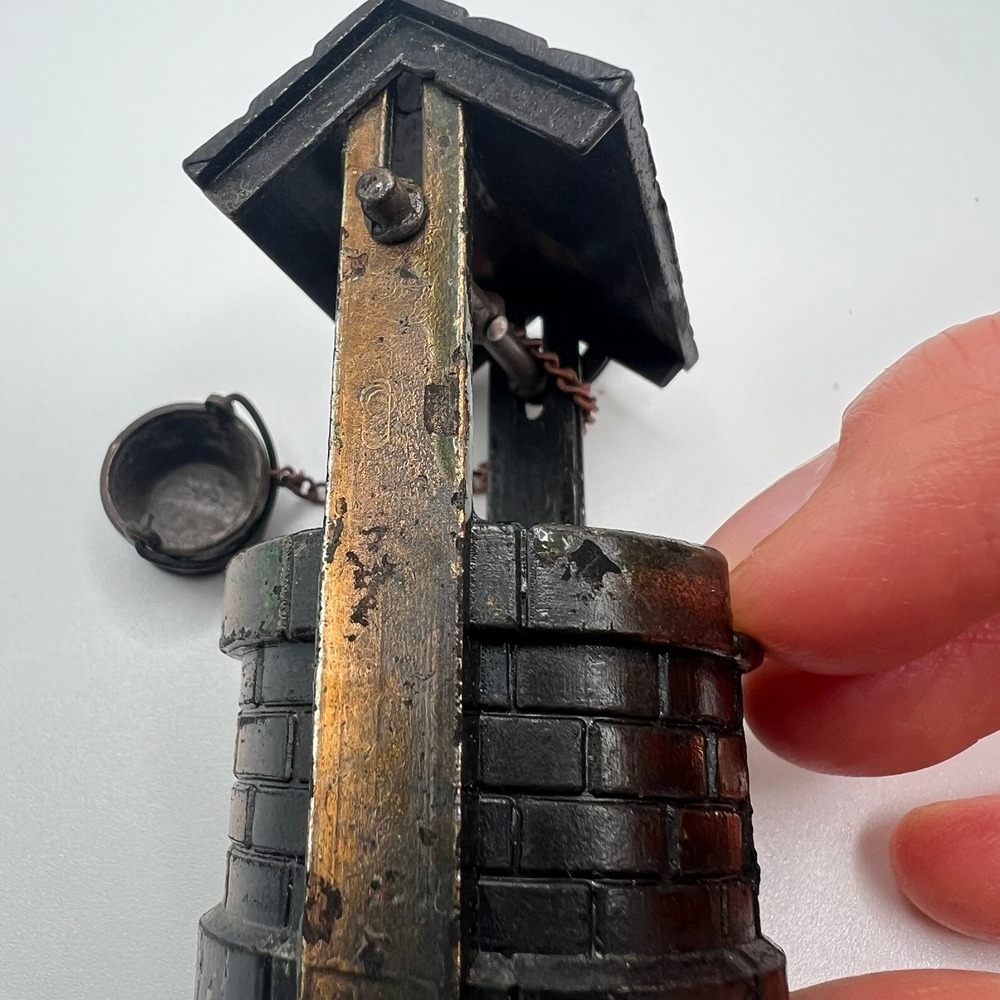 Vintage 1976 Durham Diecast Dollhouse‎ Wishing Well Metal Furniture Moving Parts - Picture 6 of 7